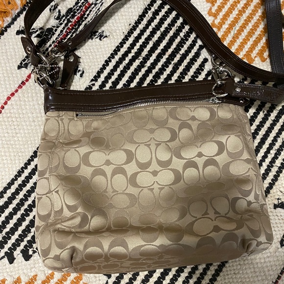 Coach bag - Picture 2 of 3